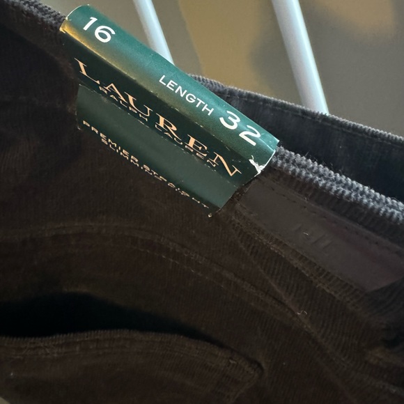 Men’s Ralph Lauren Corduroy pants, new with tag. - Picture 4 of 6